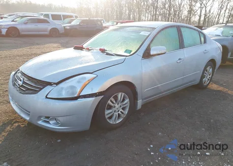 2010 Nissan Altima 2.5 S z USA, uszkodzony, nr VIN 1N4AL2AP9AN530416